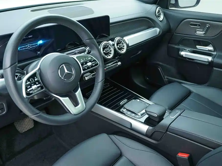 Mercedes-Benz GLB