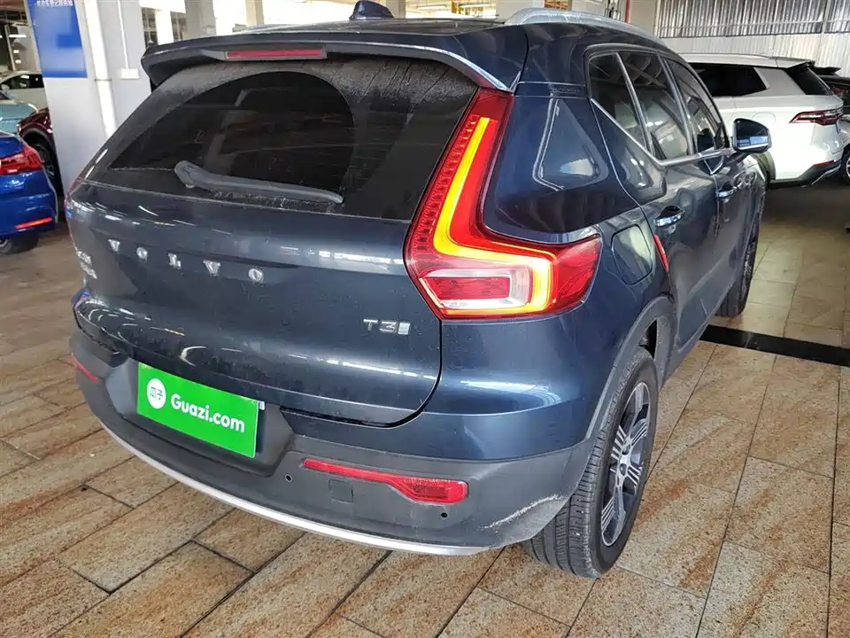Volvo XC40