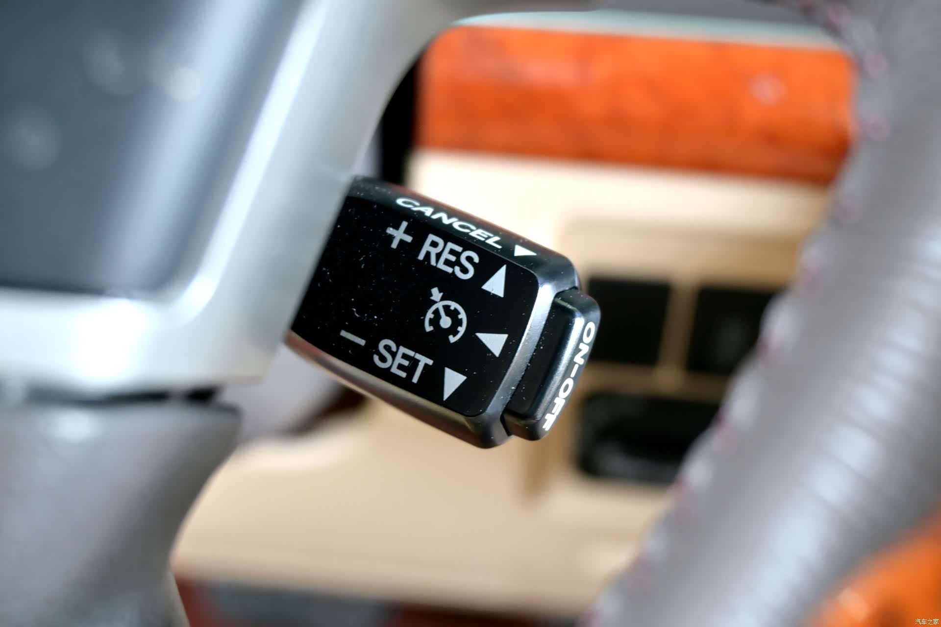 Toyota Land Cruiser, 2018 20