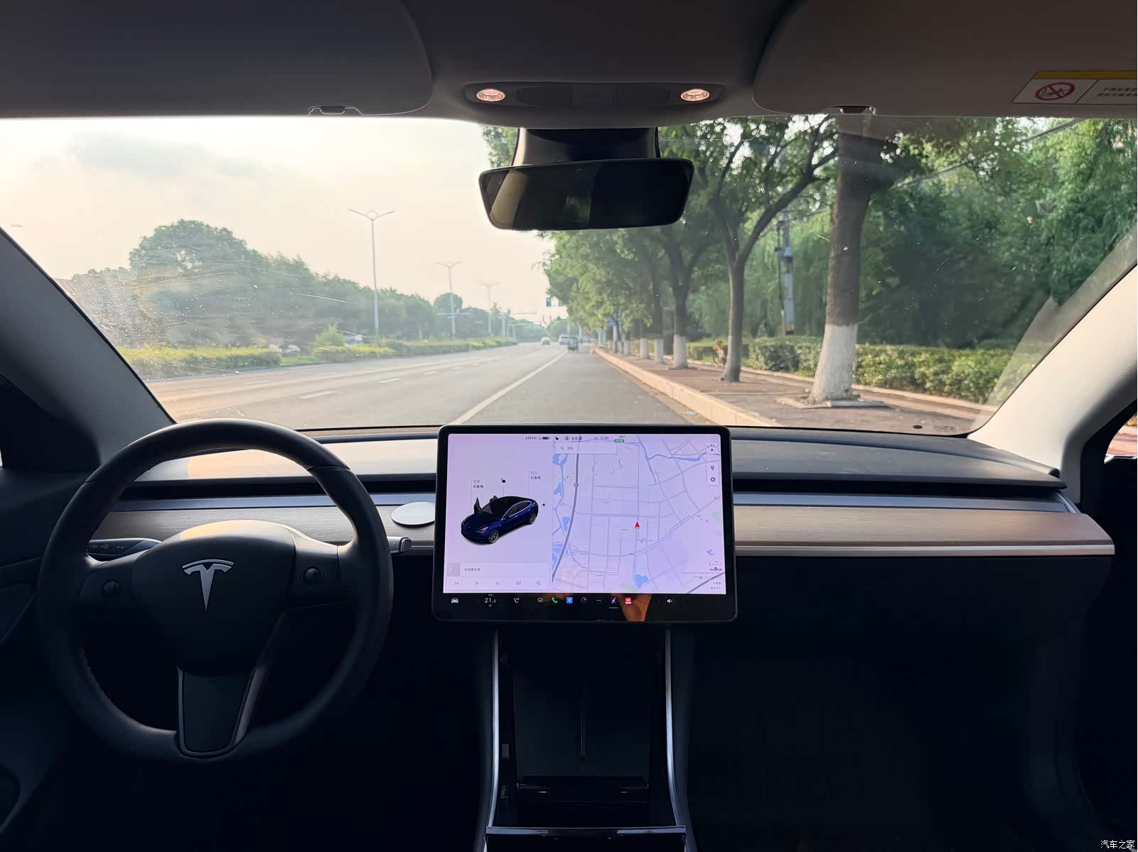 Tesla Model 3, 2020 13