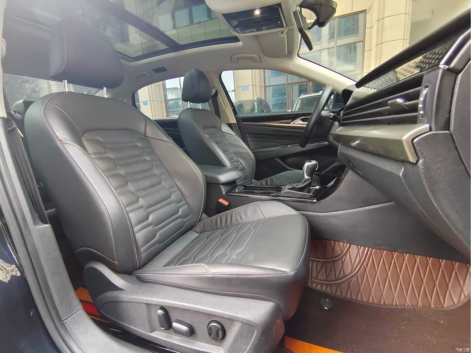 Volkswagen Passat, 2021 14