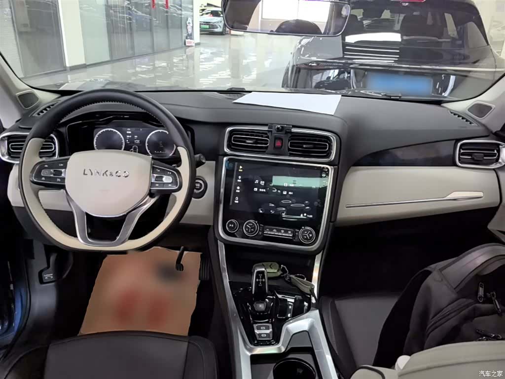 Lynk & Co 01, 2018 10