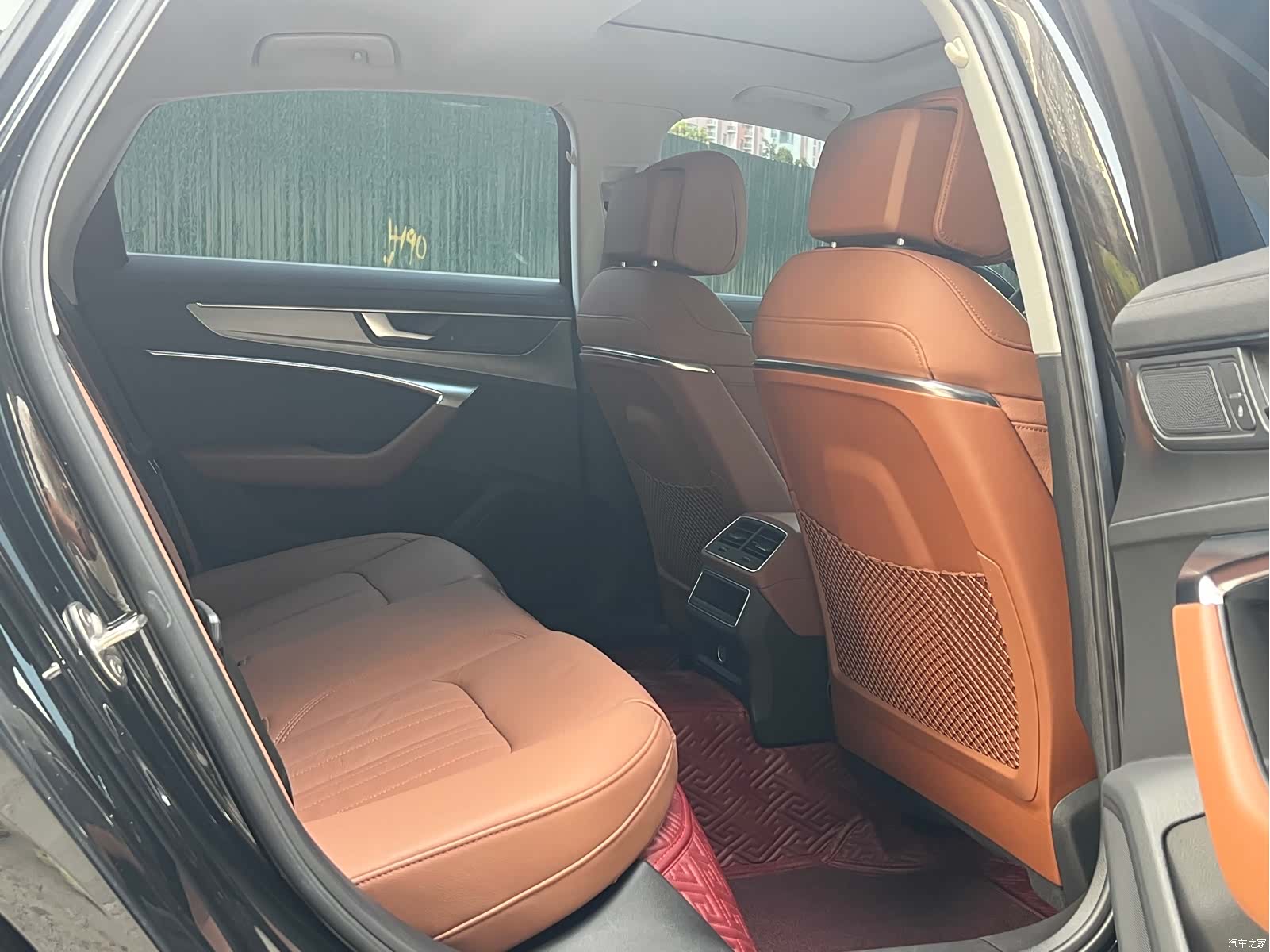 Audi A6L, 2019 12