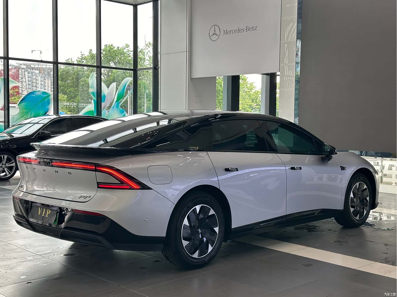 Xpeng P7, 2025 4