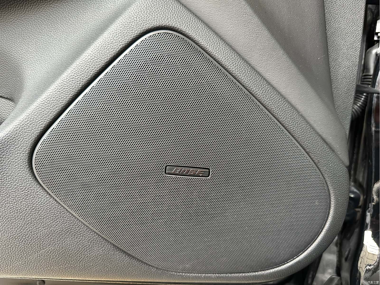 Infiniti G25, 2011 14