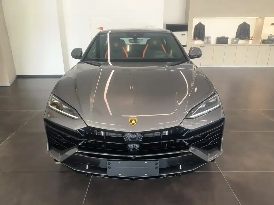 Lamborghini Urus SE