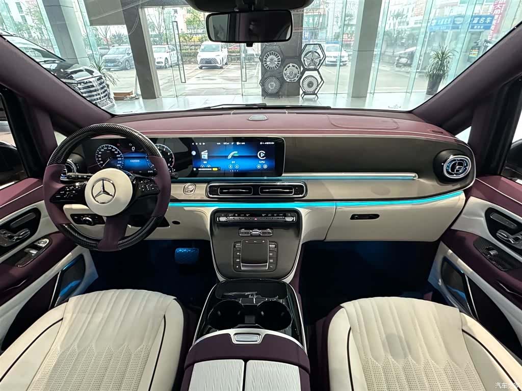 Mercedes-Benz 7, 2026 6