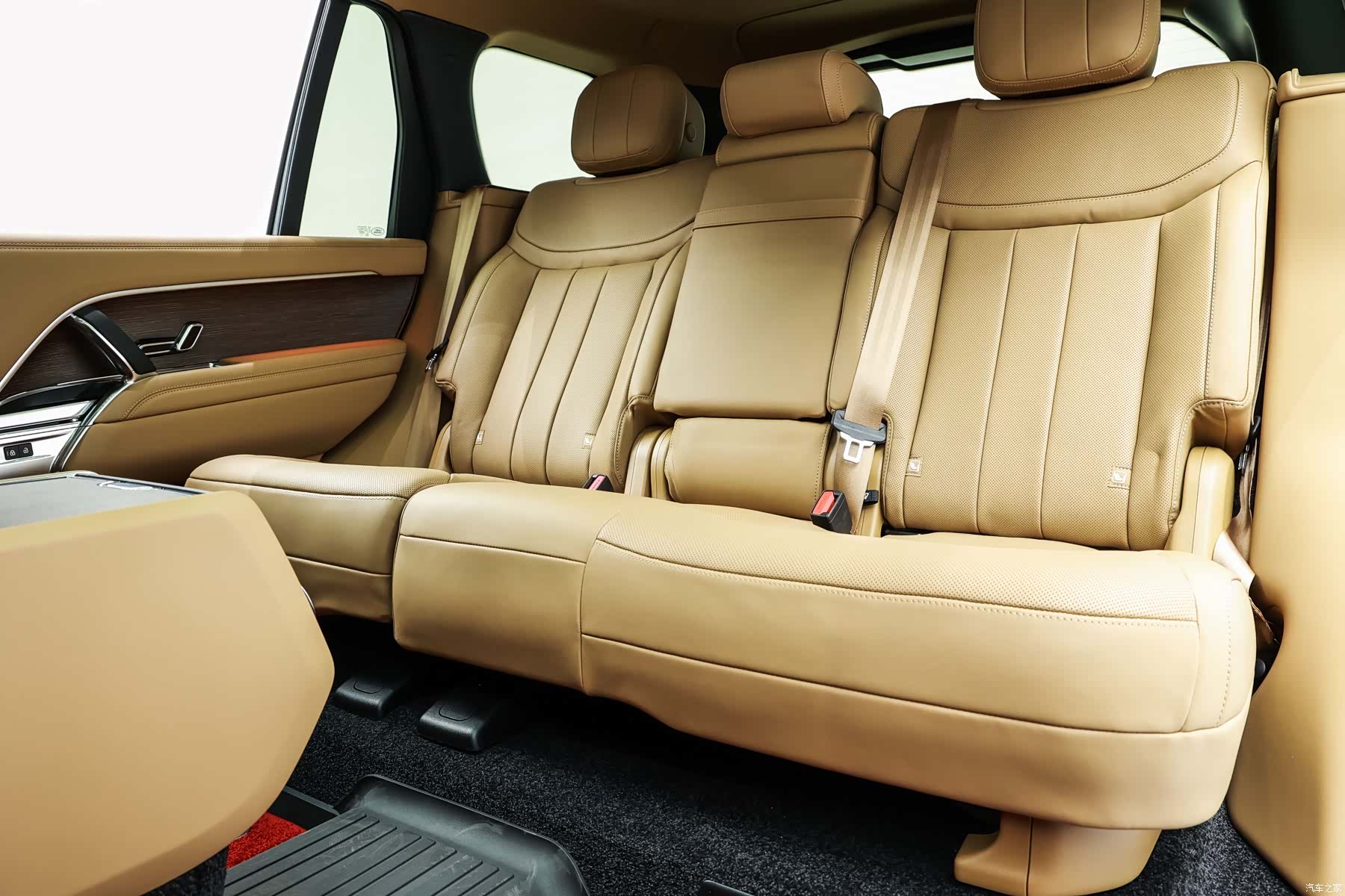 Land Rover Range Rover, 2026 12