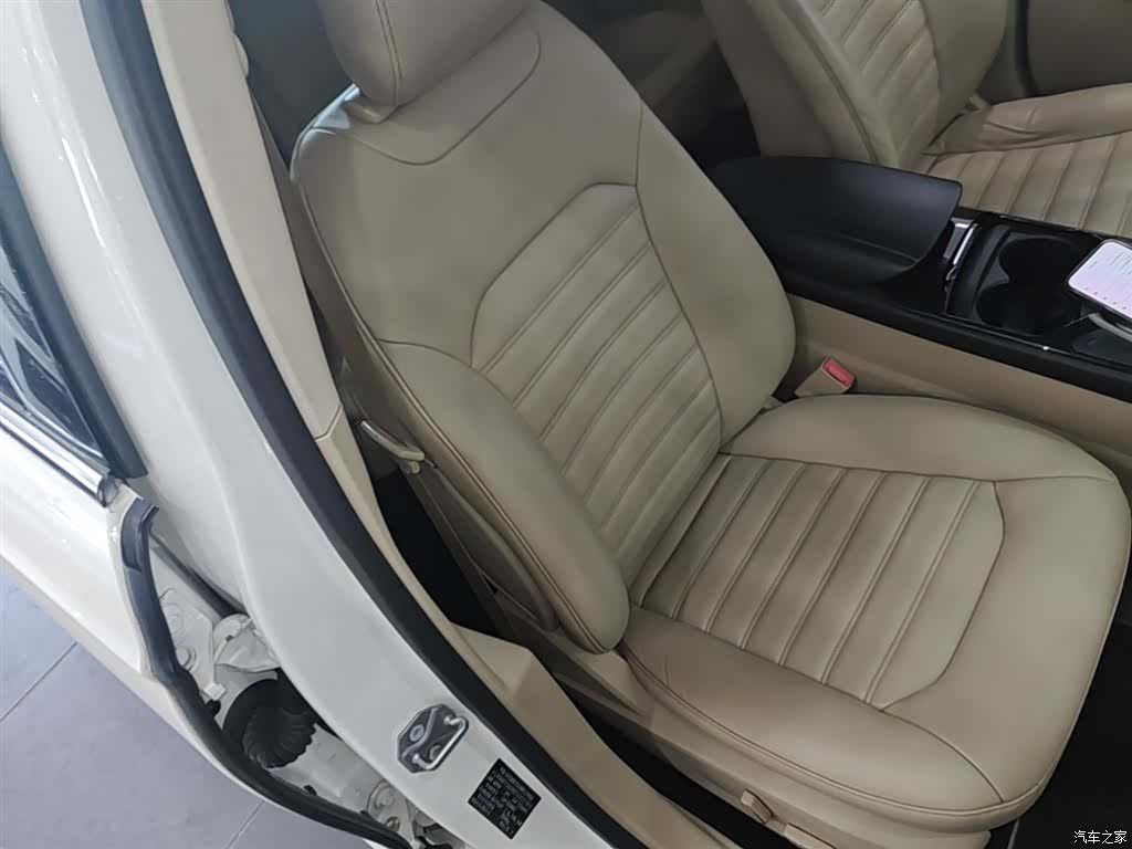 Ford Mondeo, 2015 25
