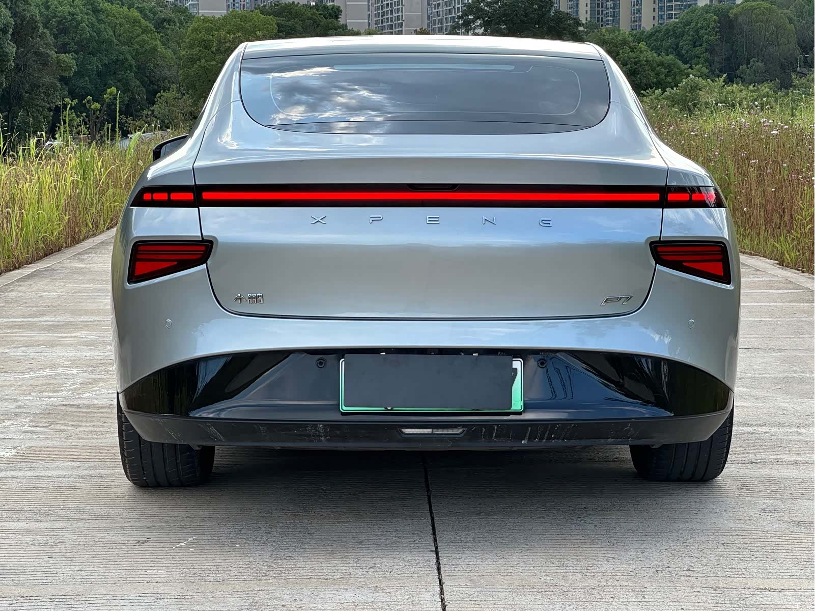 Xpeng P7, 2022 14