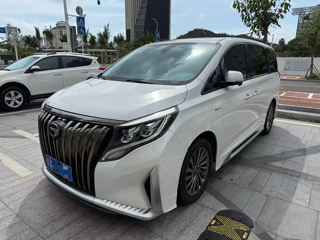 GAC M8
