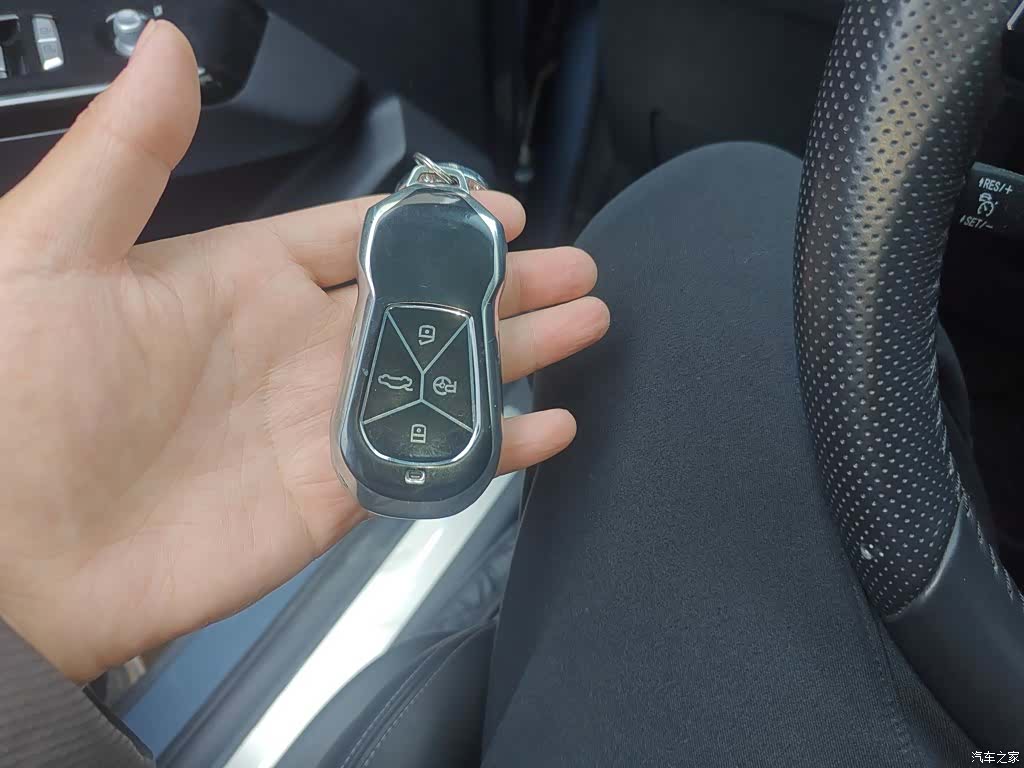 Xpeng G3i, 2023 12