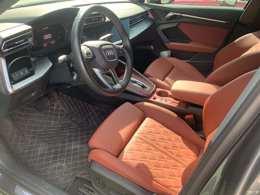 Audi Flying Spur, 2025 7