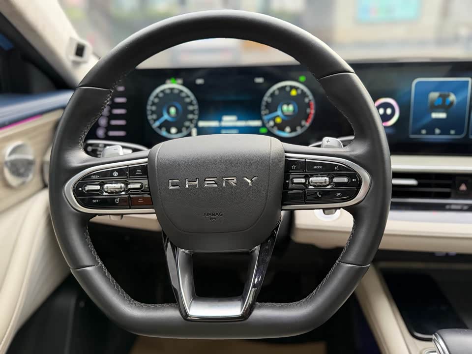 Chery Arrizo 8