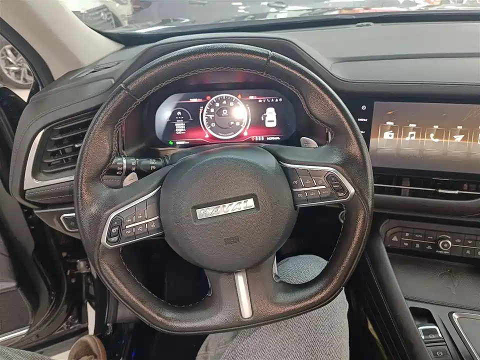 Haval F7