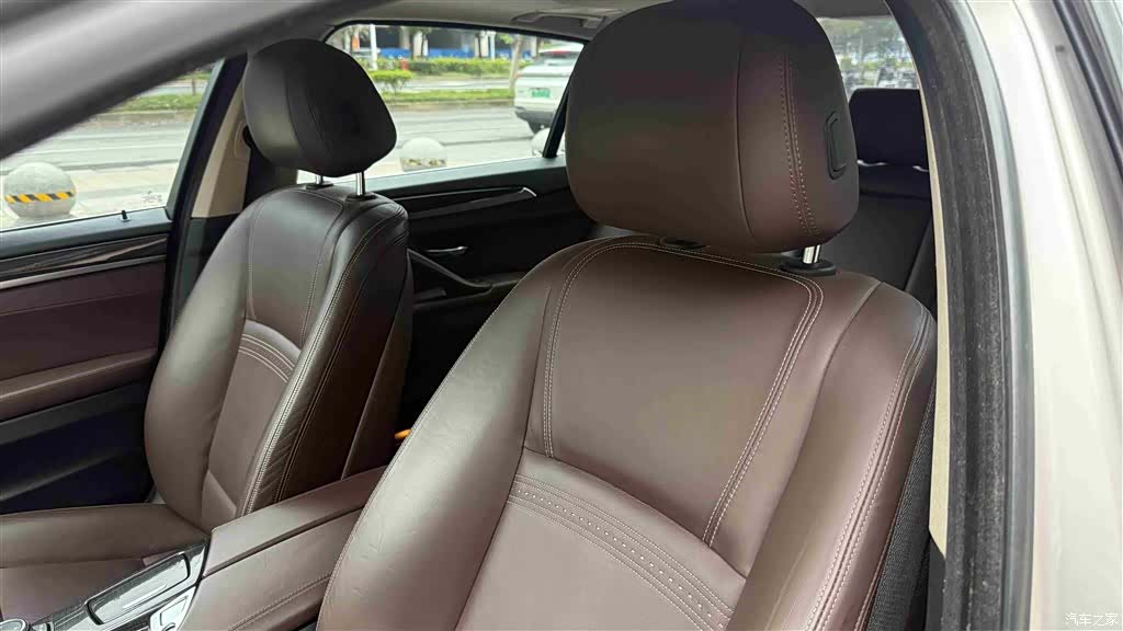 BMW 5 Series, 2016 8