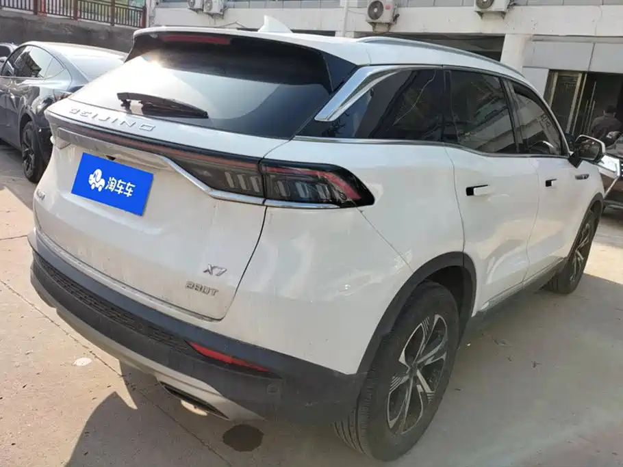 BAIC Beijing X7