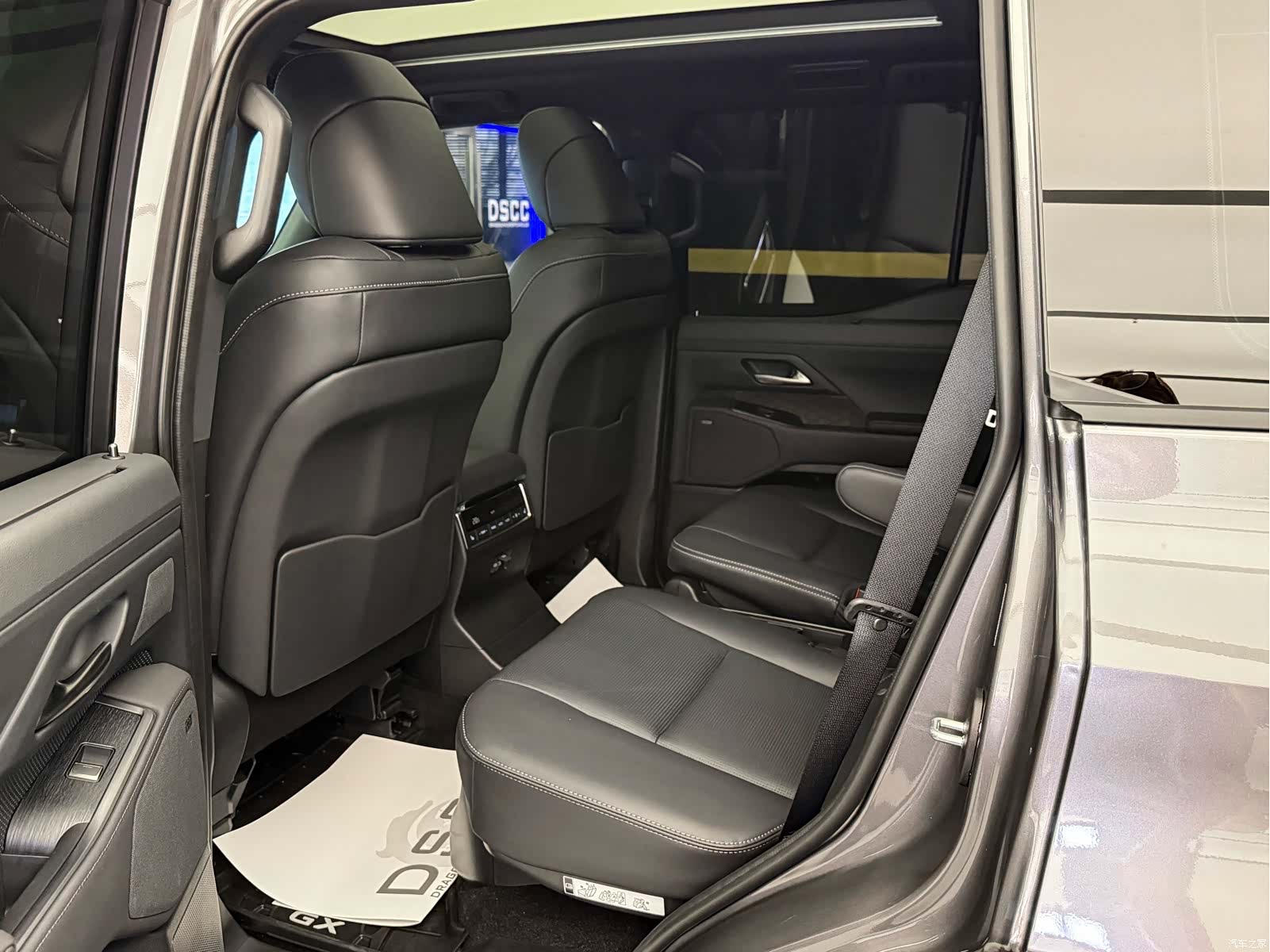Lexus GX, 2026 16