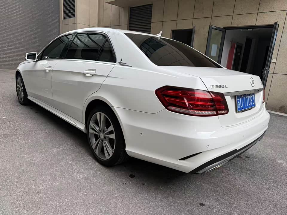 Mercedes-Benz E-class Mercedes-Benz E-class