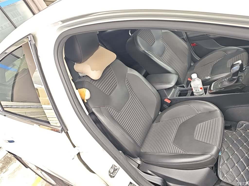 Ford Focus, 2017 25