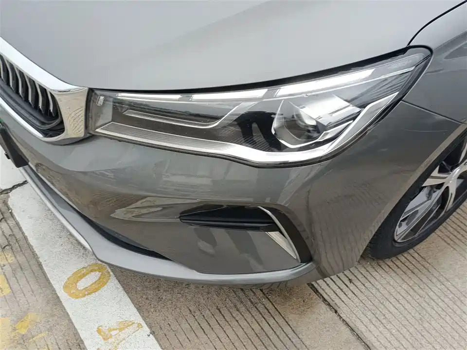 Geely Emgrand