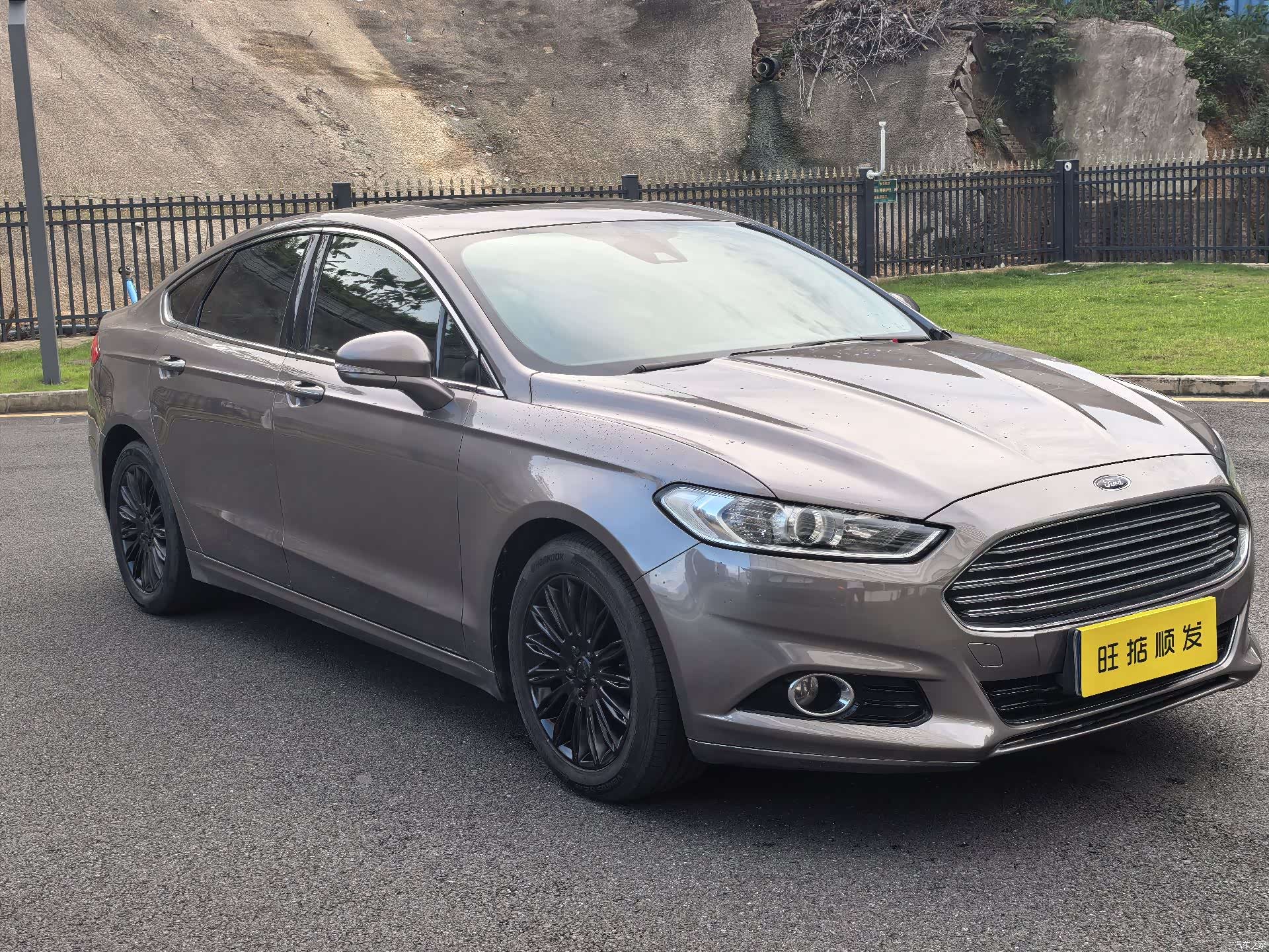 Ford Mondeo, 2016 3