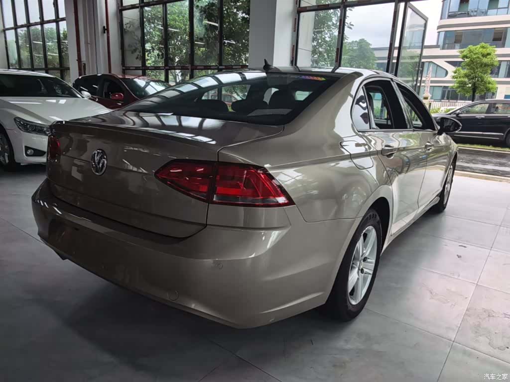 Volkswagen Lamando, 2017 7