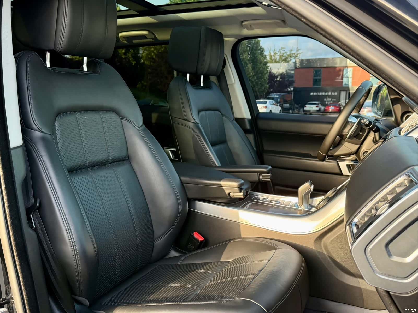 Land Rover Range Rover, 2018 17