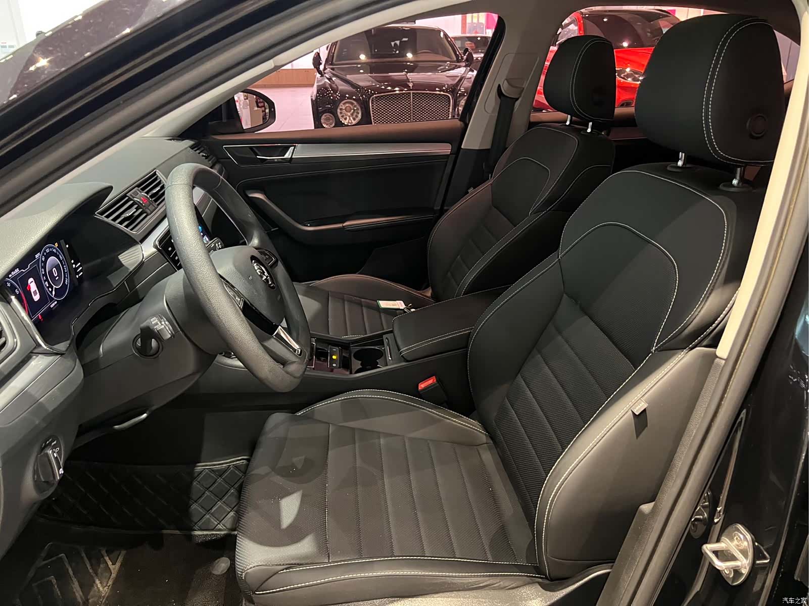 Skoda Superb, 2023 6
