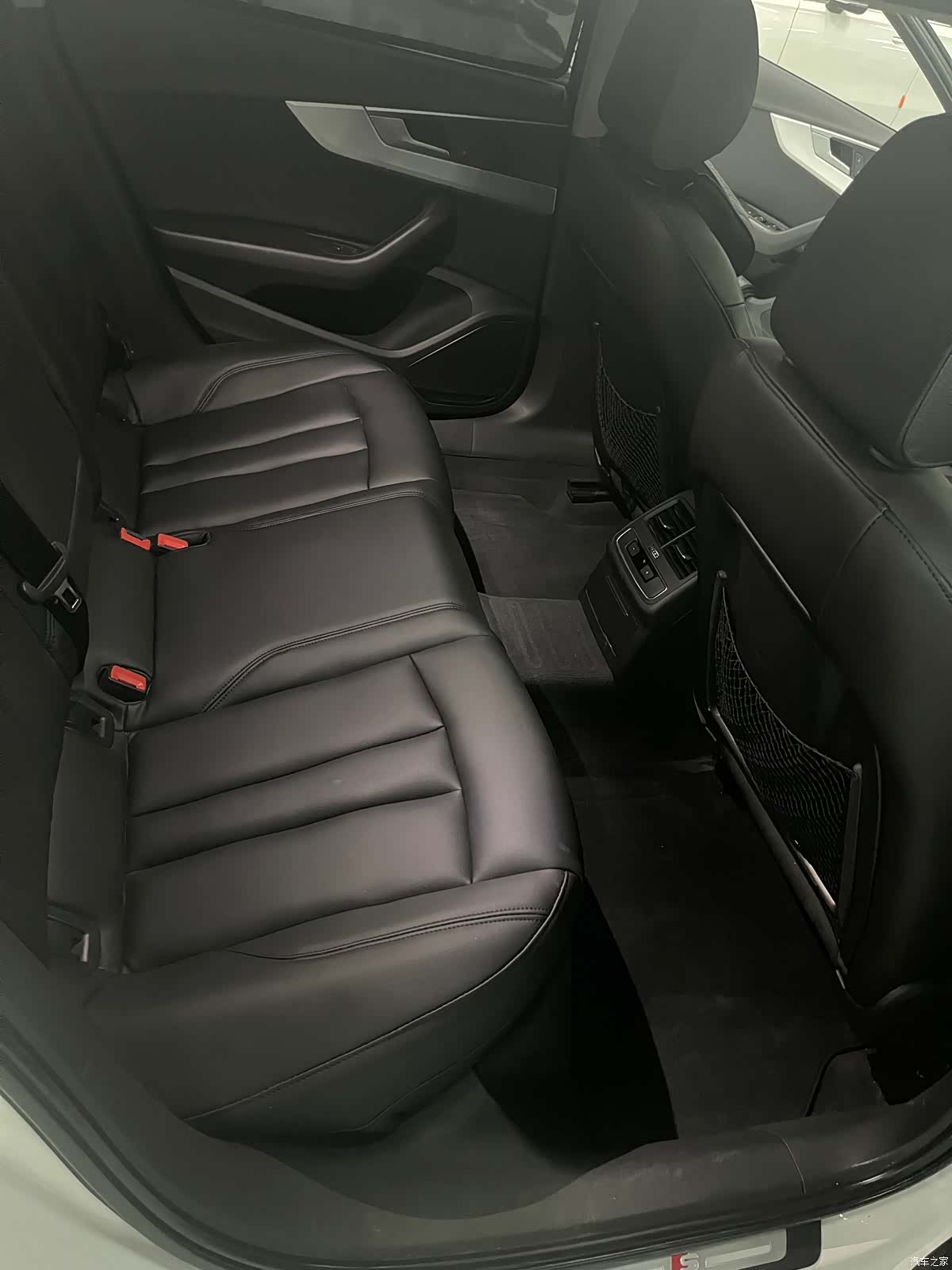 Audi A4L, 2018 10