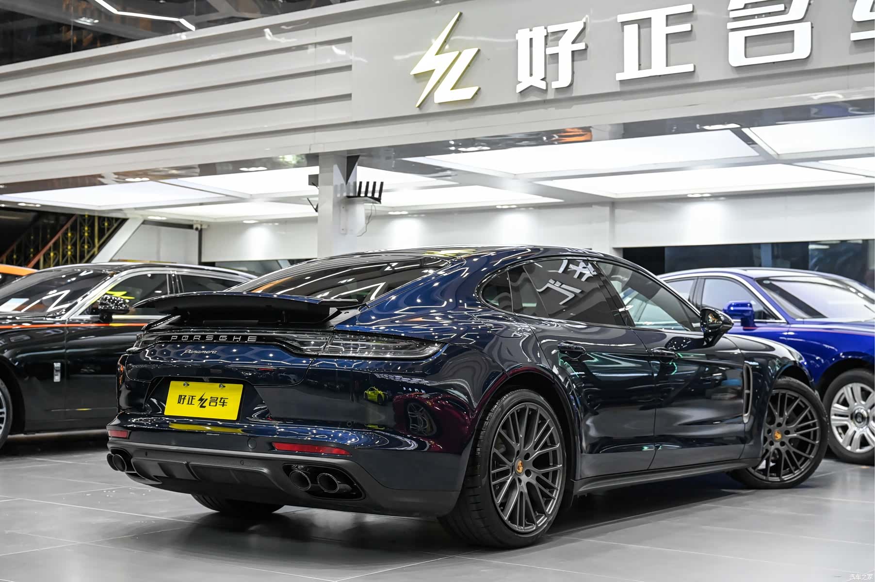 Porsche Panamera, 2024 4