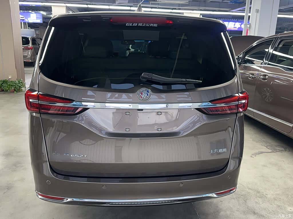 Buick GL8, 2021 7