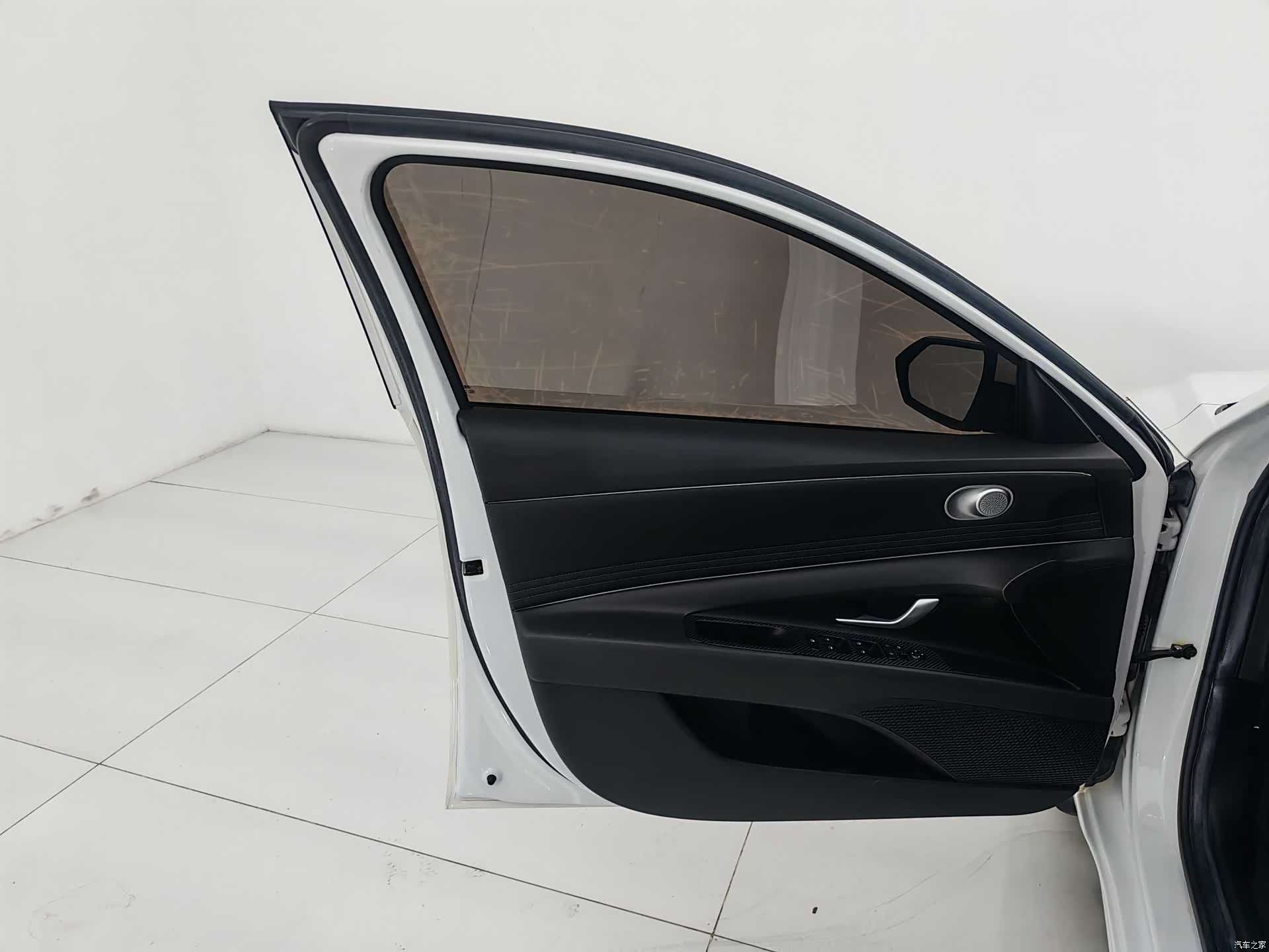 Hyundai Elantra, 2021 20