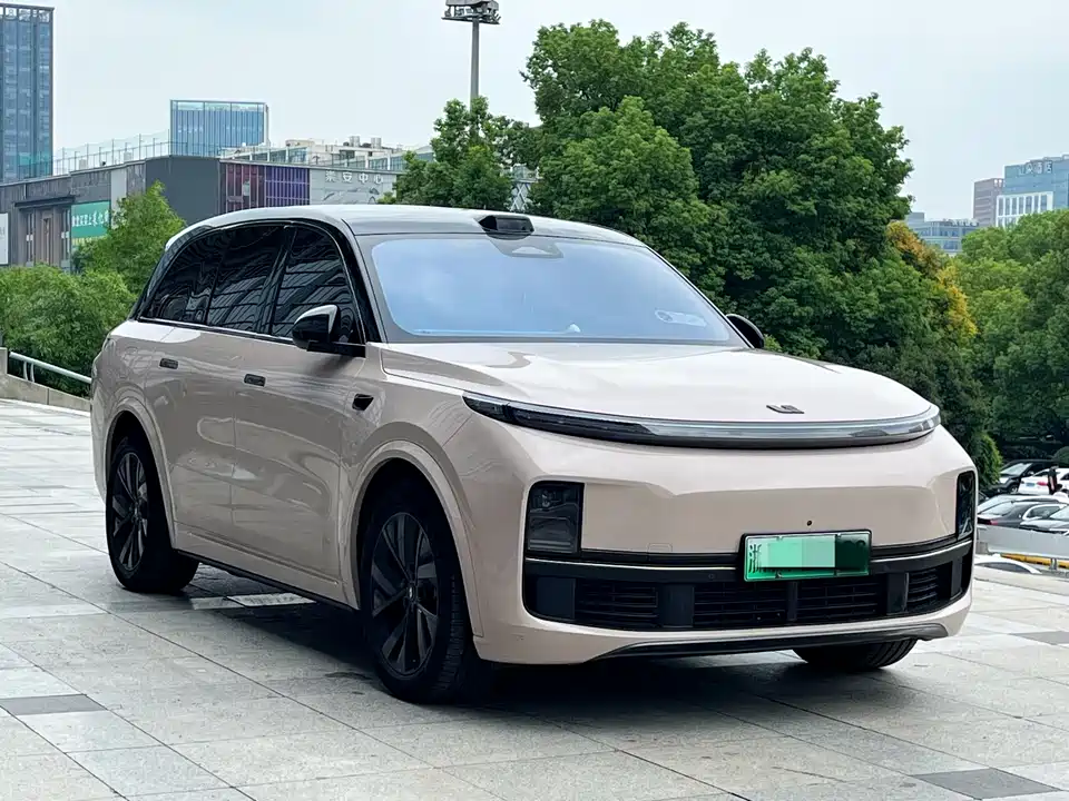 Li Auto Ideal L8