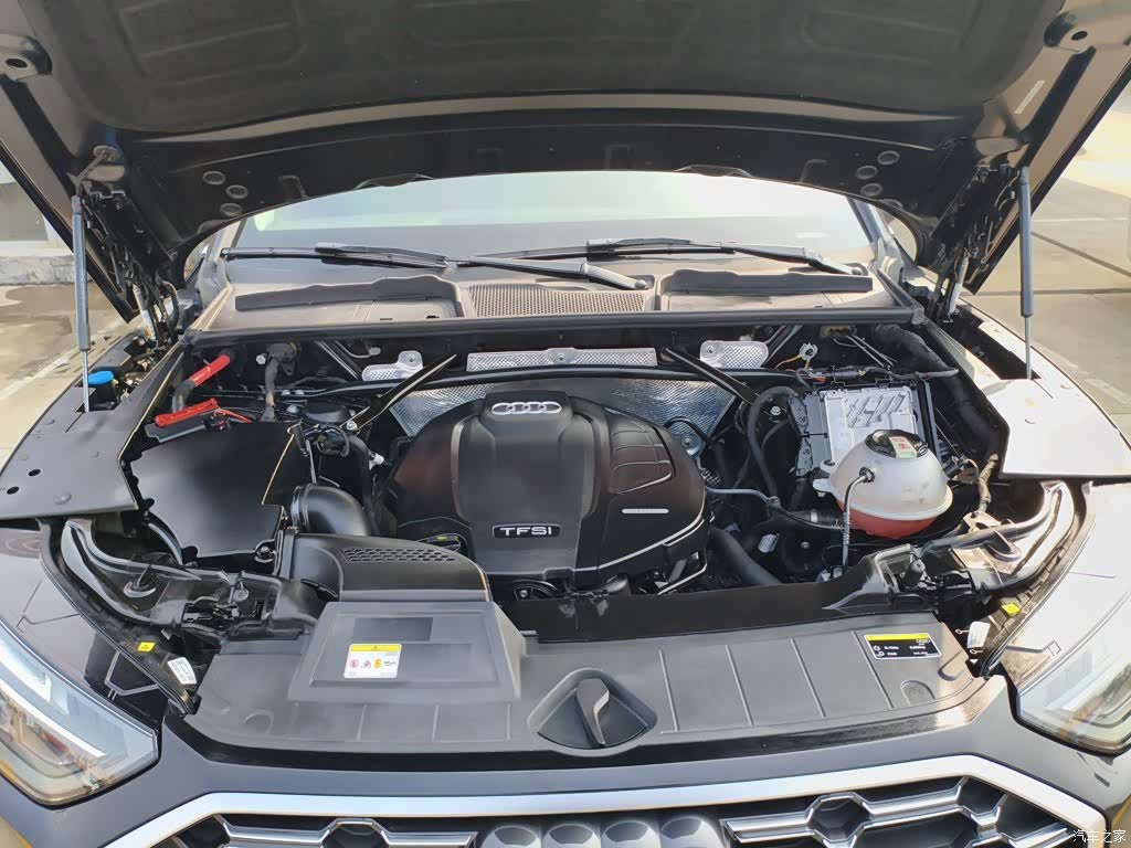 Audi Q5L, 2021 16