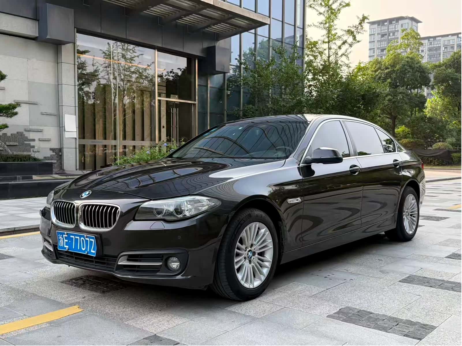 BMW 5 Series, 2015 1