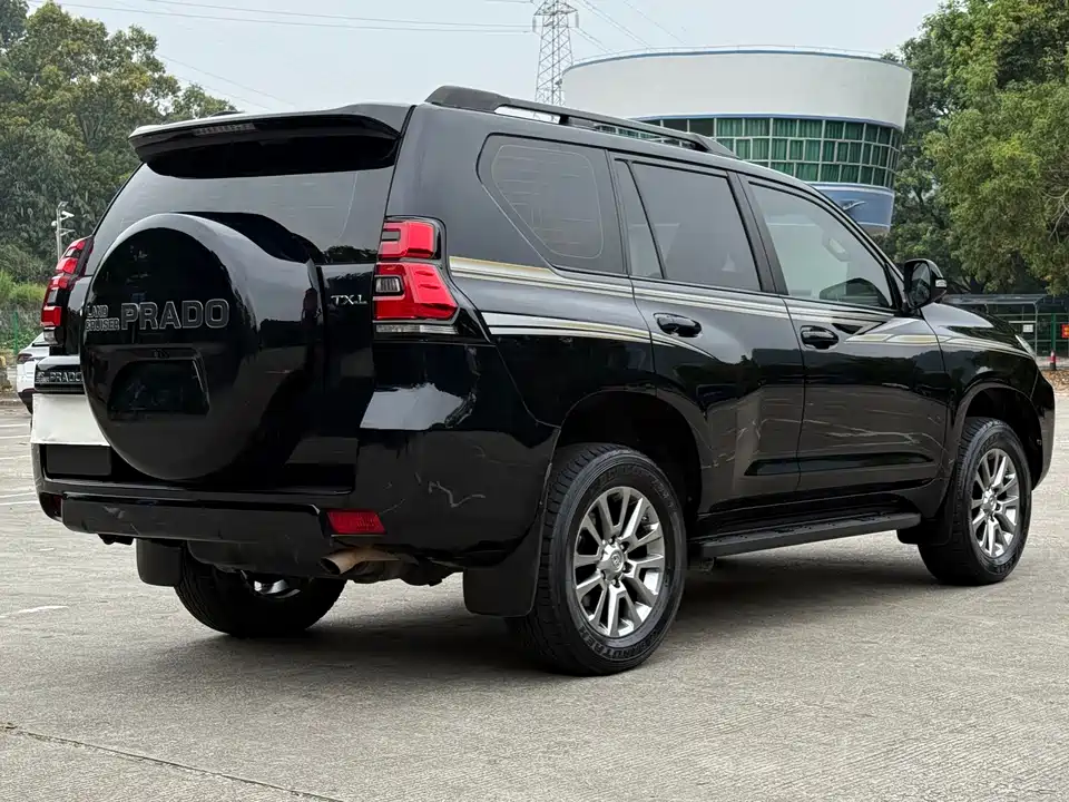 Toyota Prado