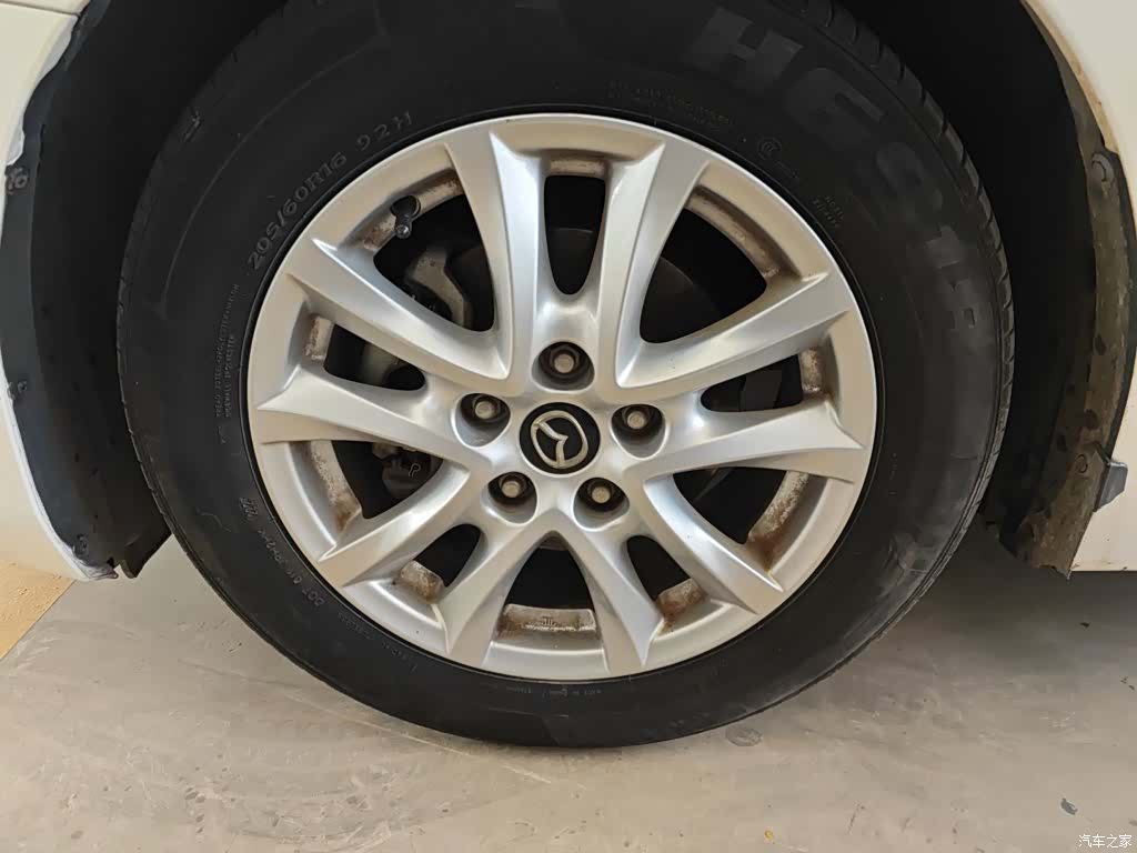 Mazda Mazda3, 2018 25