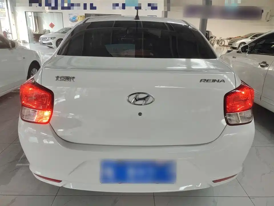 Hyundai Rena