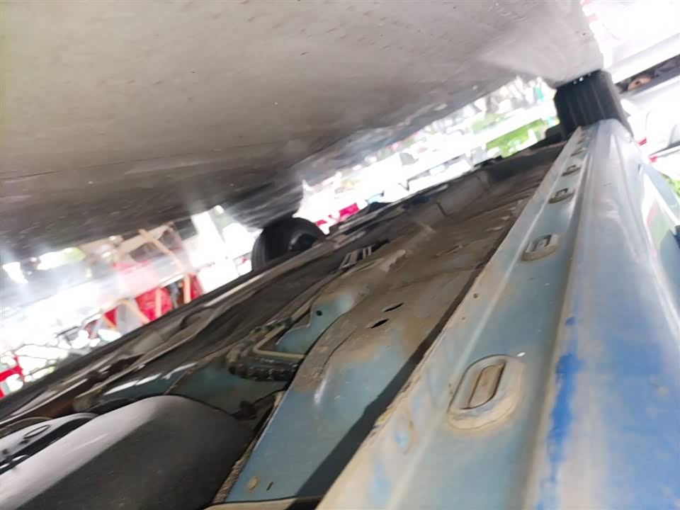 Roewe i5