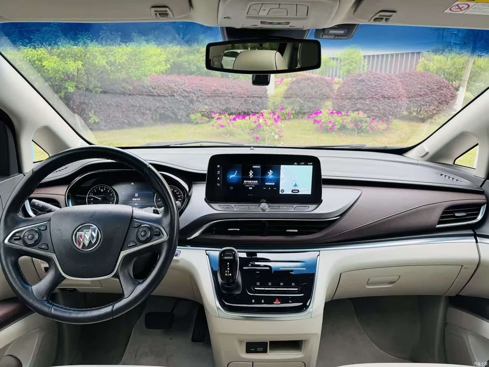Buick GL8, 2022 11