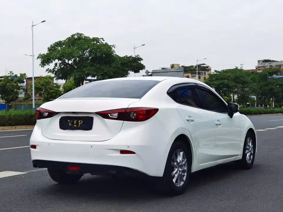 Mazda 3 Angkesaila