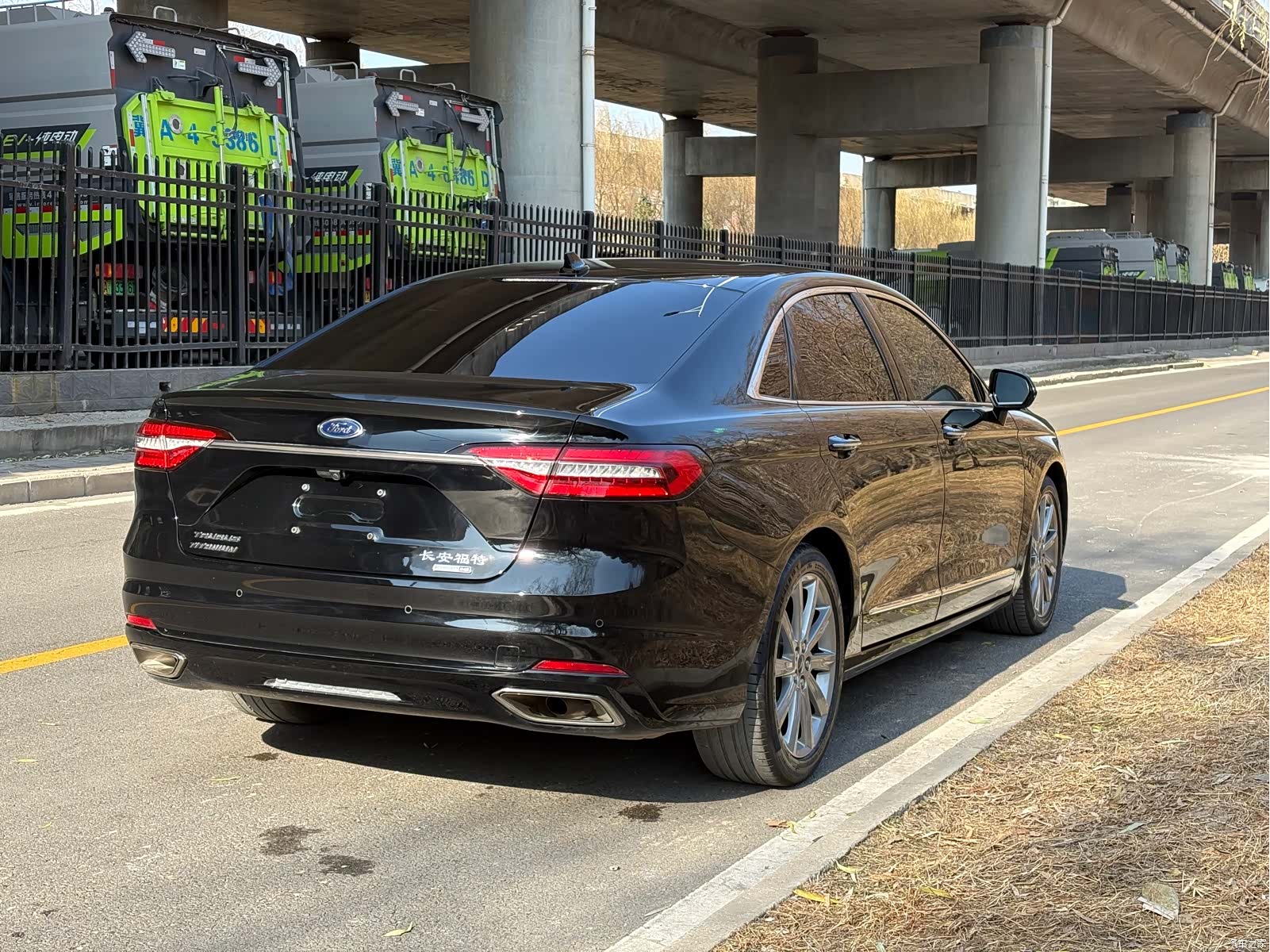 Ford Taurus, 2021 6
