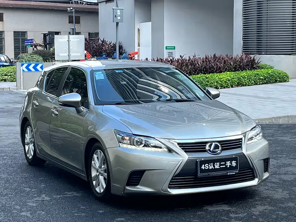 Lexus CT
