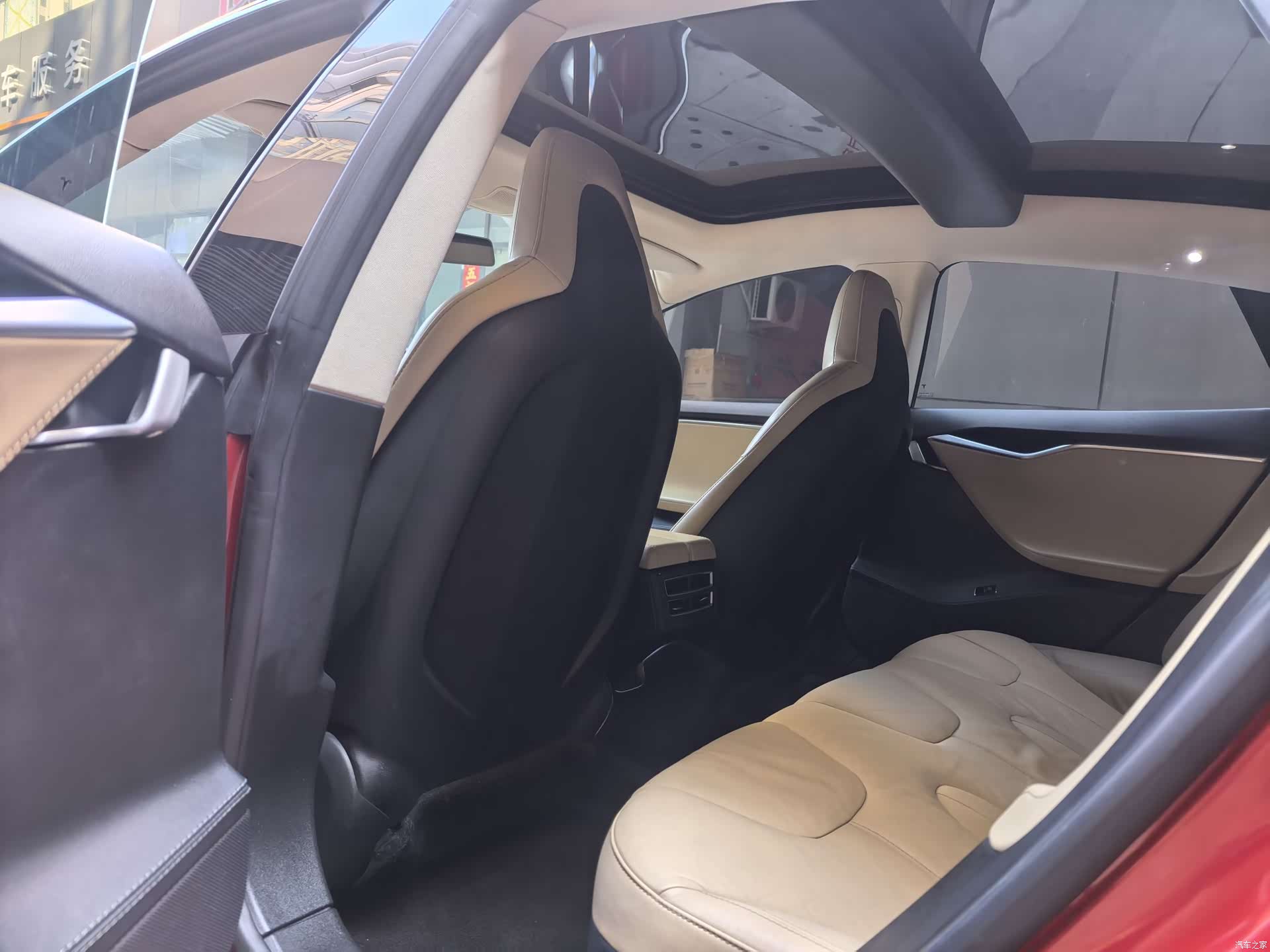 Tesla Model S, 2016 8