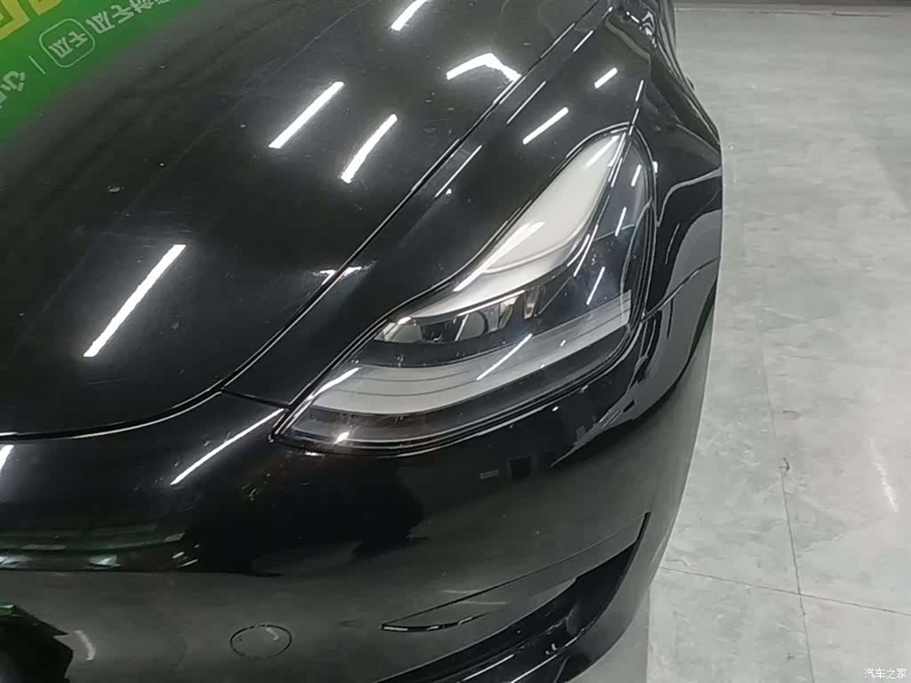 Tesla Model 3, 2021 24