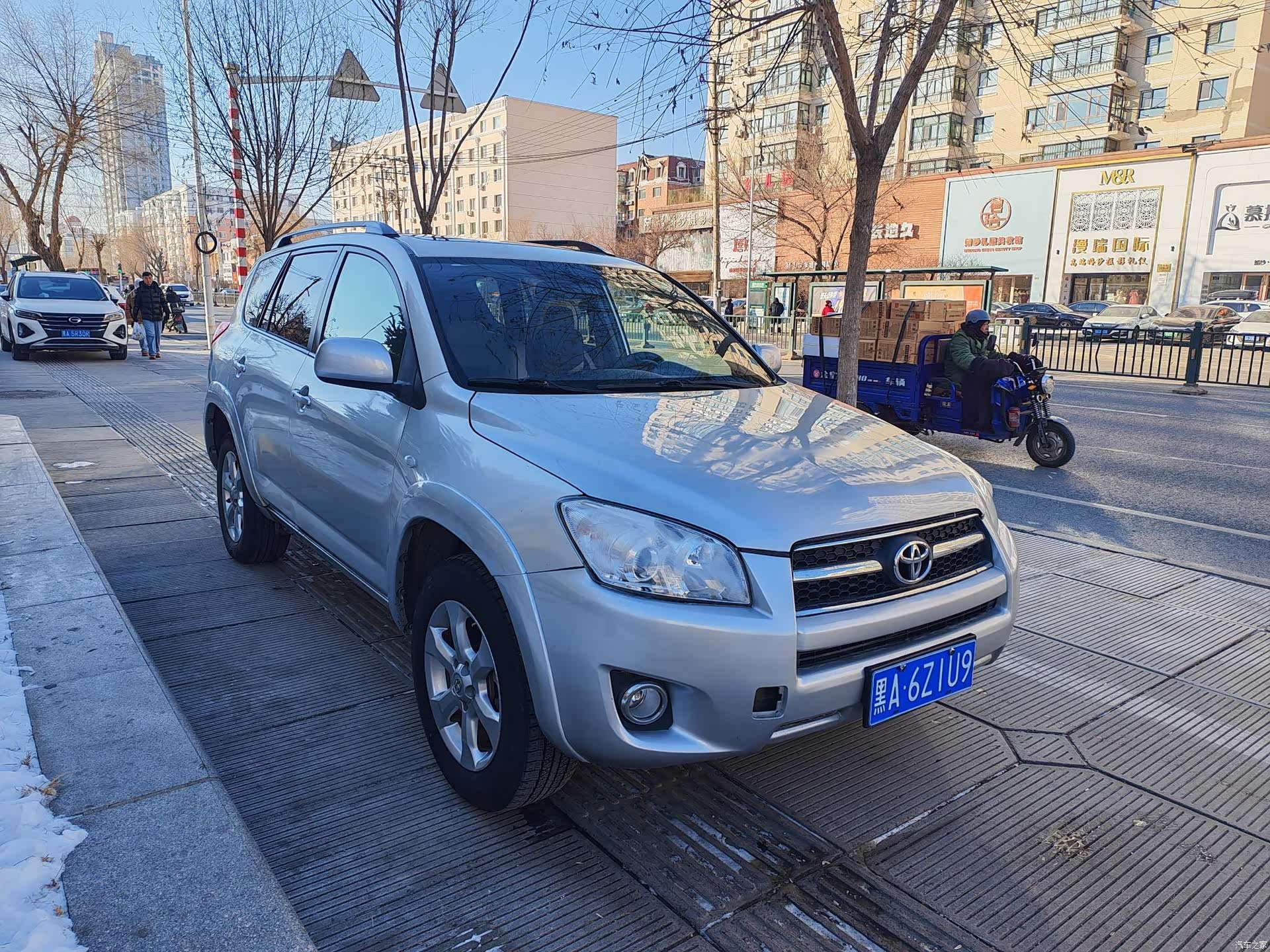 Toyota RAV4, 2010 1