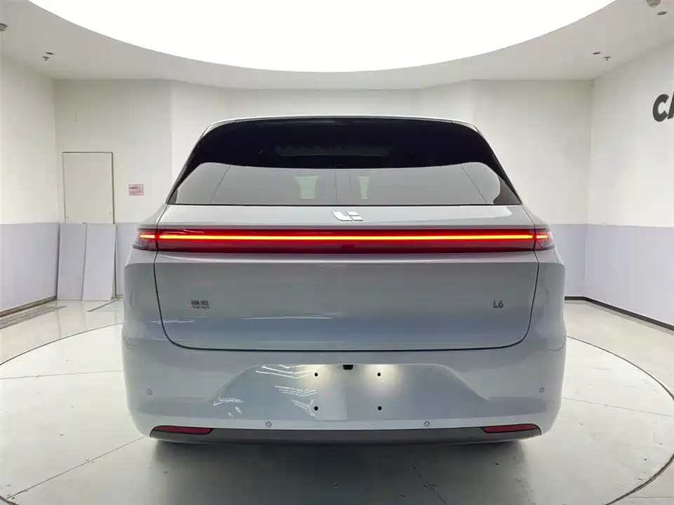 Li Auto Ideal L6