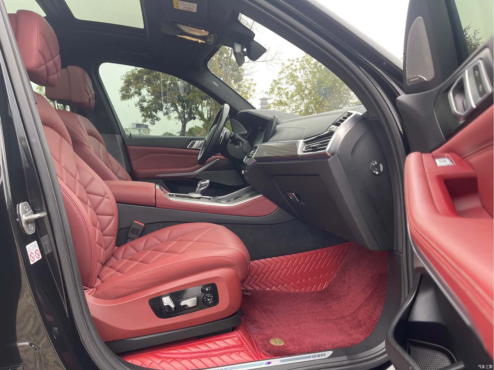 BMW X5, 2022 все фото