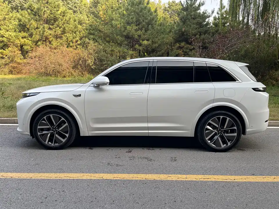 Li Auto Ideal L7